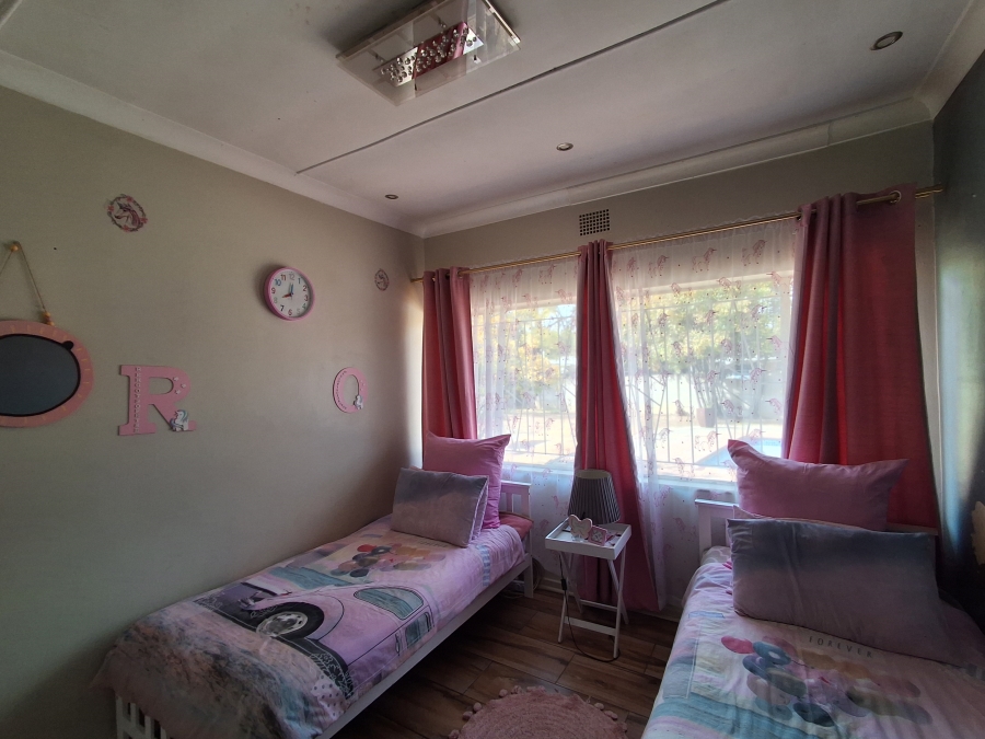3 Bedroom Property for Sale in Songloed North West